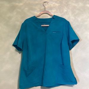 Jaanuu Scrub Top